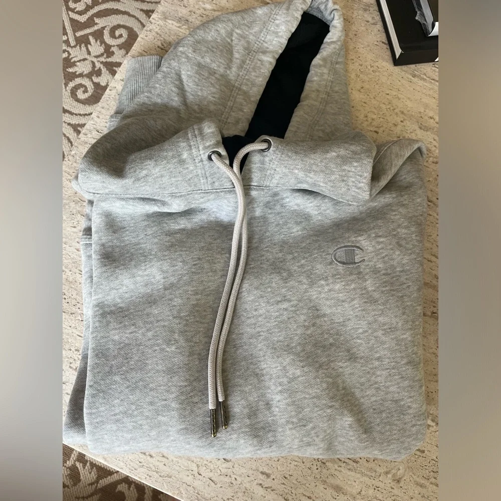 Champion embroidered “C” logo hoodie grey